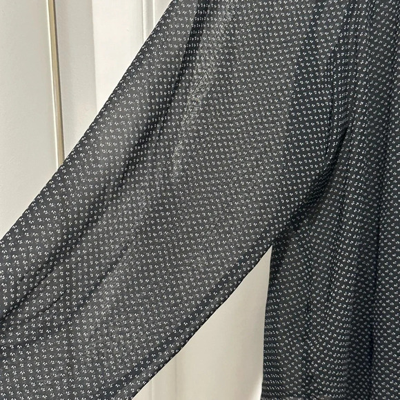 Old Navy Women's Black‎ Long Sleeve Transparent Blouse - Picture 2 of 4